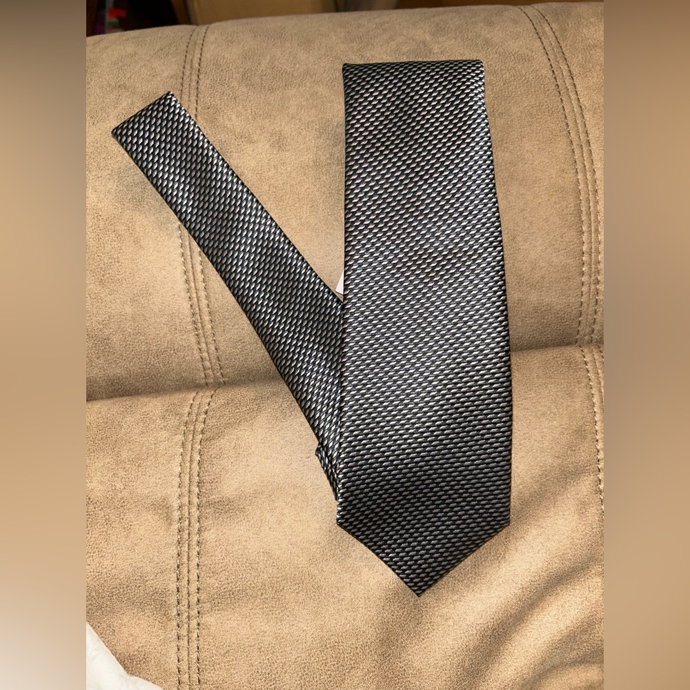 Perry Ellis Bartolle Mini Neck Tie: Black; NWT Retail $55